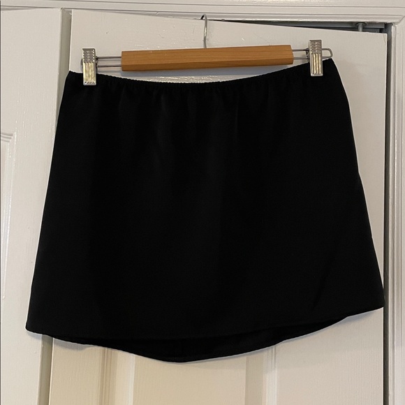 LESET Barb Black Mini Skirt - Picture 4 of 4